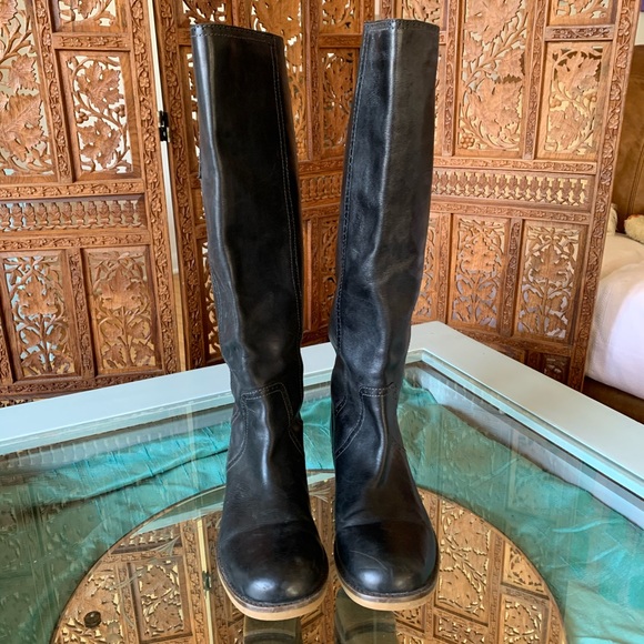 Riding Boots - Picture 2 of 8